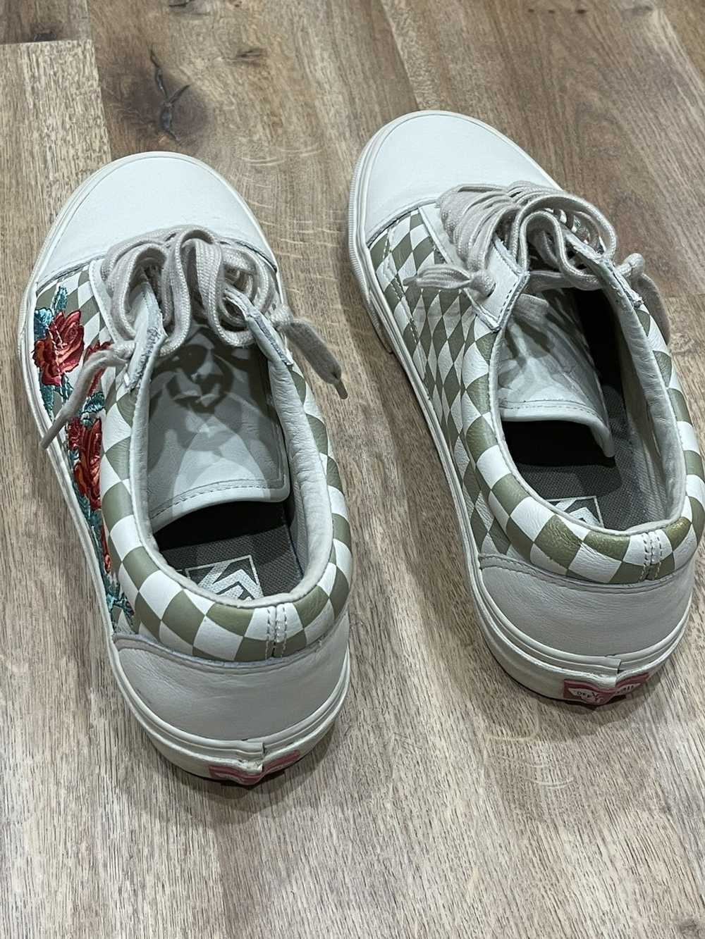 Vans Leather Embroidered Rose Vans Old Skool - image 3