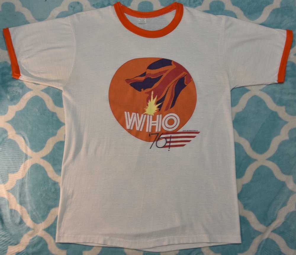 Vintage The Who Concert T Shirt 1976 Spark Graphic White and Blue