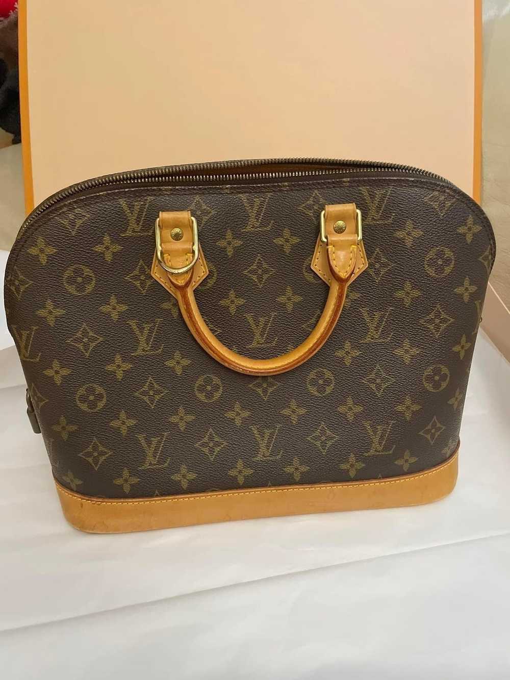 Louis Vuitton Authentic LV Alma PM Size - image 1