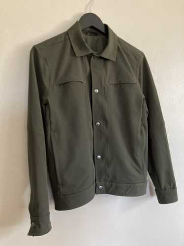 Lululemon TECHNICAL TRUCKER JKT