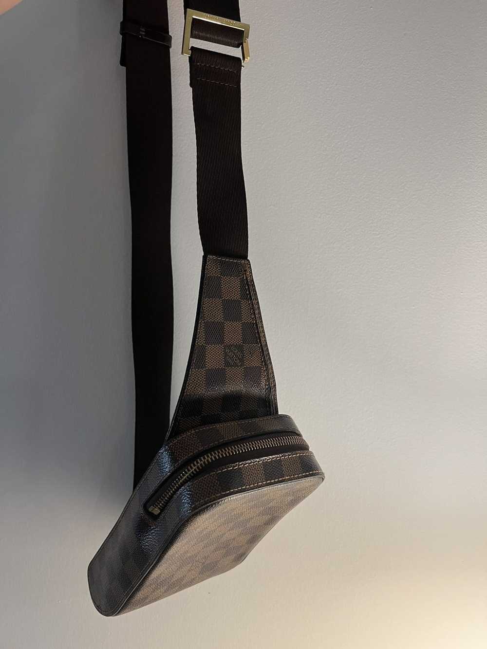 Louis Vuitton Louis Vuitton Geronimo Sidebag - image 1