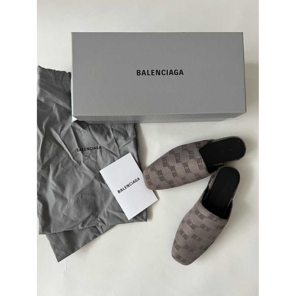 Balenciaga Cloth mules - image 4