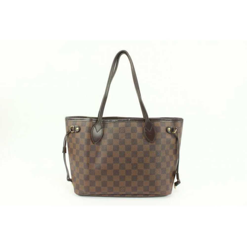 Louis Vuitton Neverfull tote - image 4