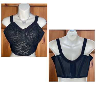 Vassarette Women's Black Scallop Lace Camisole Size 36 - $6