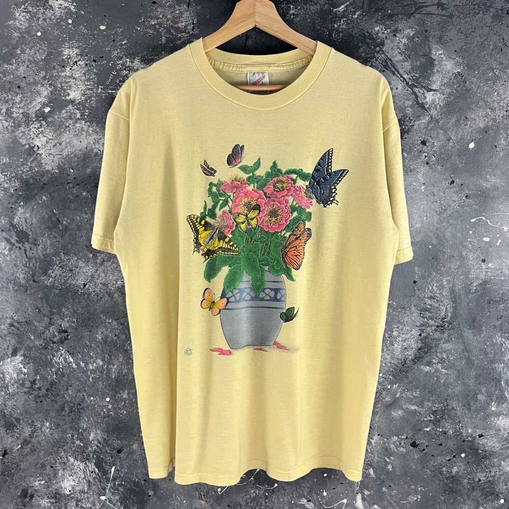 Vintage Vintage 90’s Flowers Vase Butterfly shirt - image 1