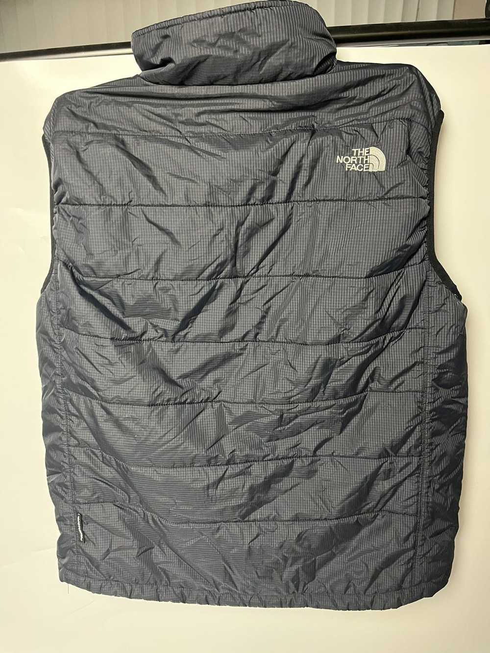 The North Face The North Face Puffer Vest. Size M… - image 2