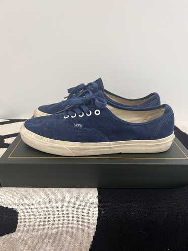 Van Rare Vans Authentic Corduroy Sneaker