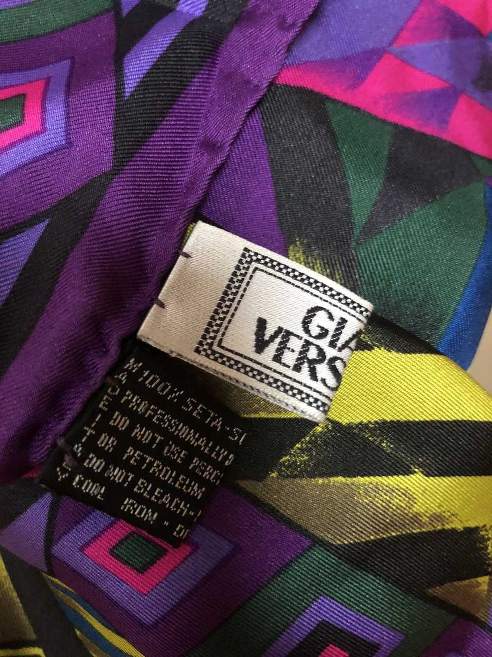 Gianni Versace Silk nineties vintage Gianni Versa… - image 5