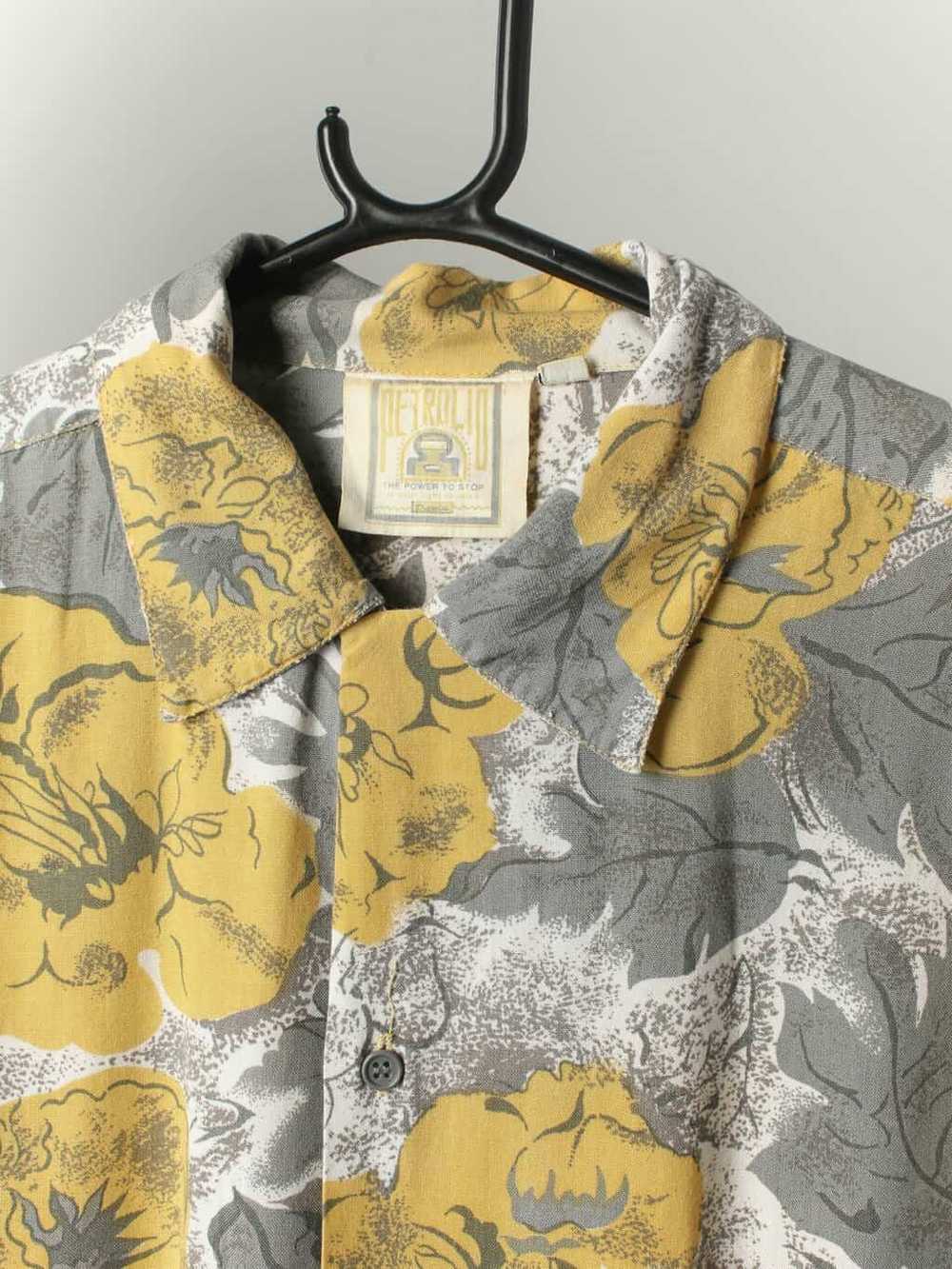 Mens vintage floral shirt in yellow and grey, one… - image 2
