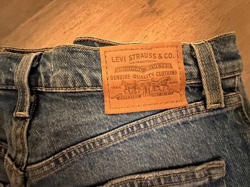 Levi's LEVIS RIBCAGE JEAN SHORTS• size 25” waist - image 7