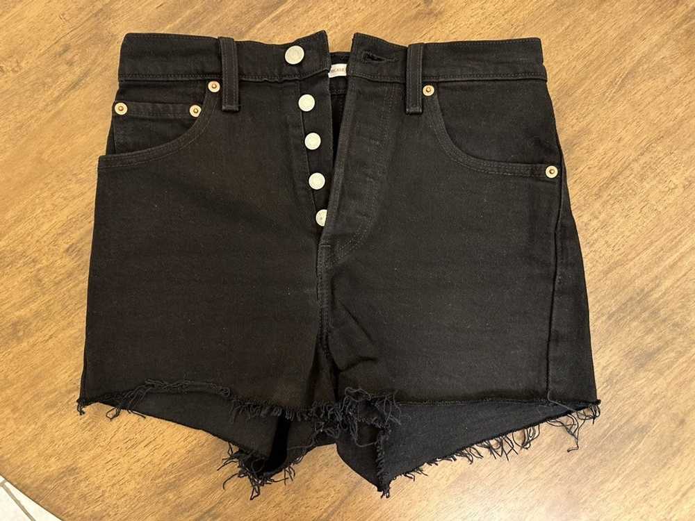 Levi's Levi’s rib cage jean shorts •BLACK• size 2… - image 1