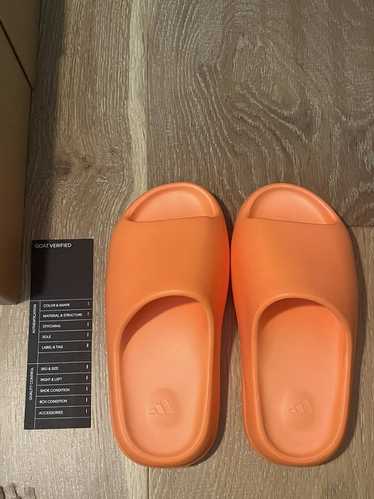 Adidas × Kanye West Yeezy Slides Enflame Orange