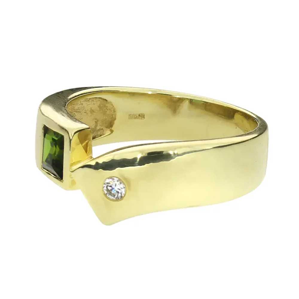 14K Green Tourmaline & Diamond Modern Ring - image 4