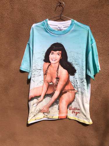 Bettie Page Full Front T-shirt by Darkhorse Comics