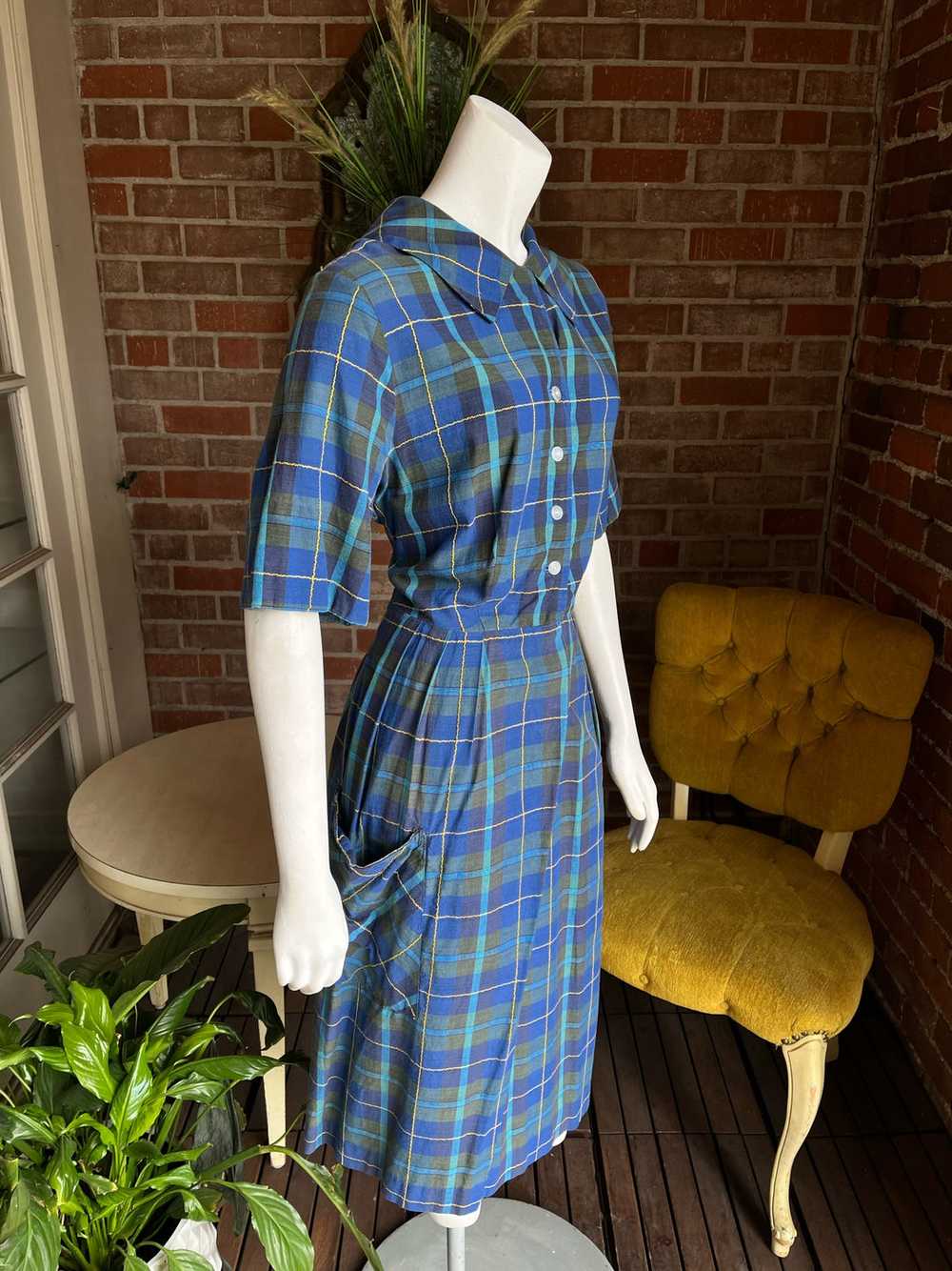 1950s Blue Plaid Dress - image 5