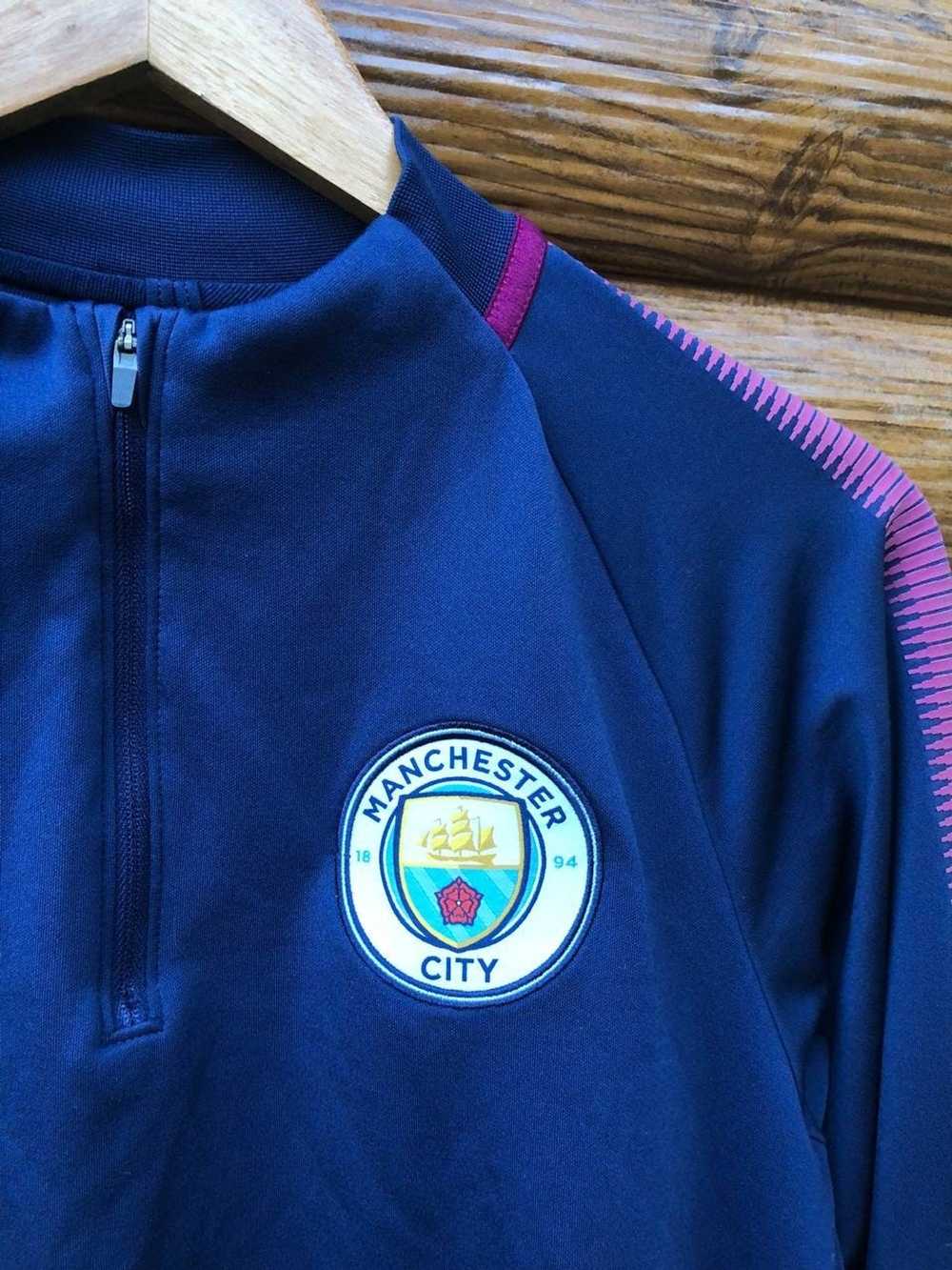 Nike × Soccer Jersey × Vintage MANCHESTER CITY FOOTBA… - Gem