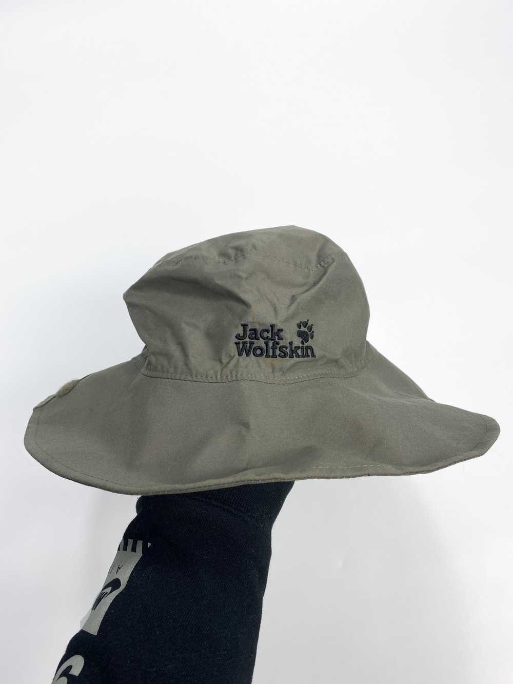 Jack Wolfskins × Outdoor Life × Vintage Jack Wolf… - image 1