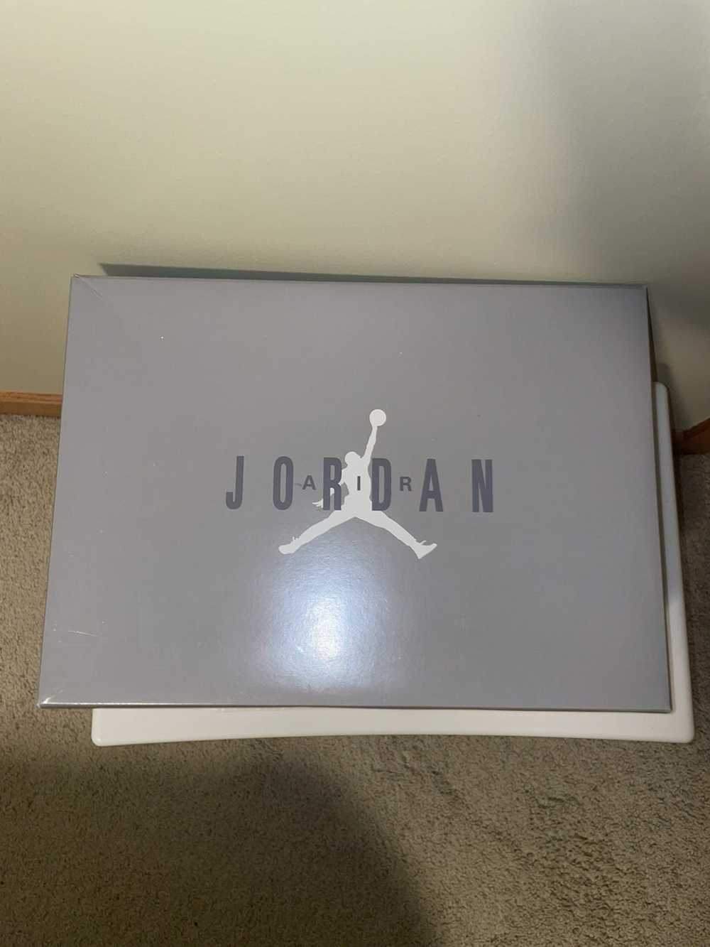 Jordan Brand × Nike Air Jordan 11 Cool Grey Size … - image 7