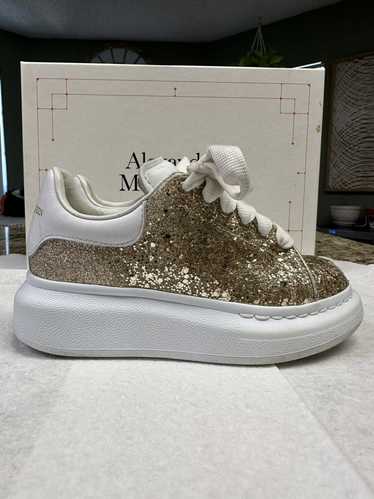 Alexander McQueen THIS IS A US TODDLER SIZE 11. Al