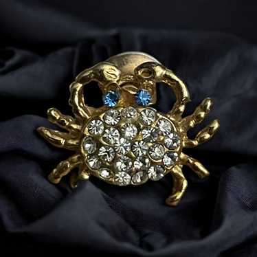 Vintage Adorable vintage rhinestone crab tac pin - image 1