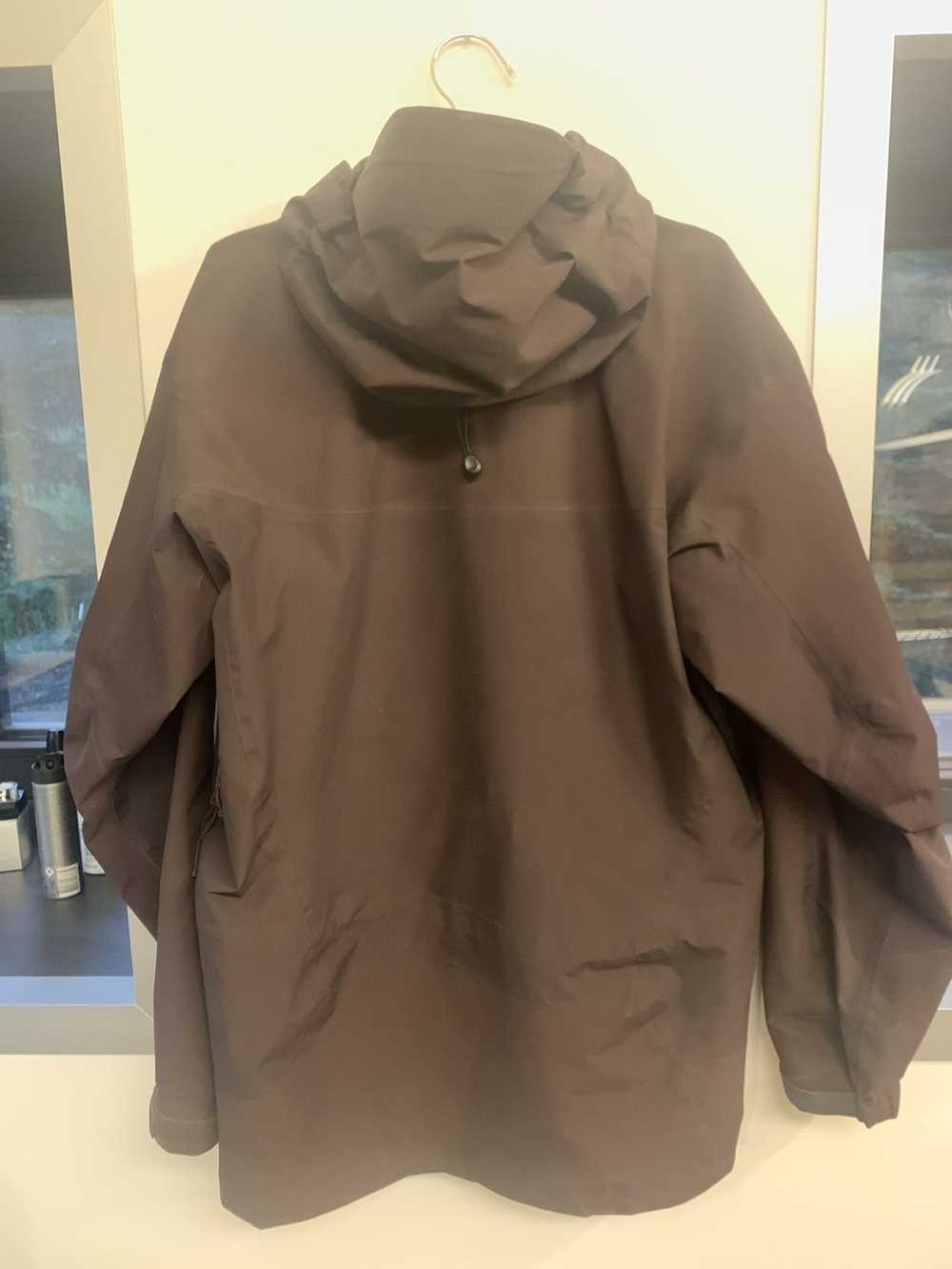 Arc'Teryx Theta AR goretex hardshell jacket - image 2