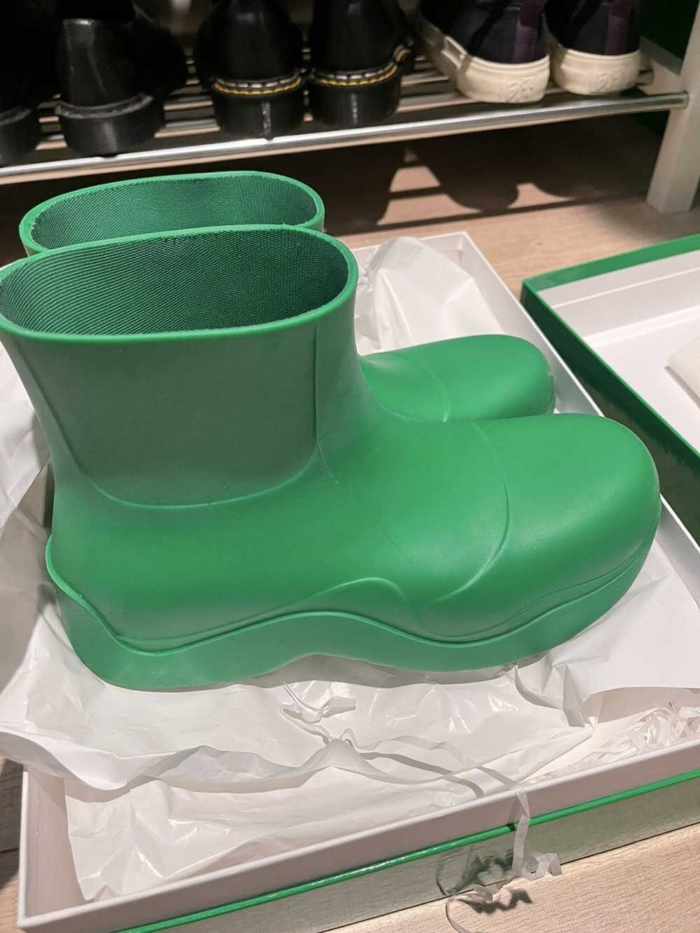 Bottega Veneta Bottega Veneta green Puddle boots - image 4