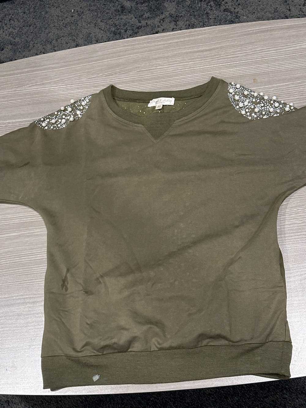 Vintage Rhinestone and Pearl shirt - image 2