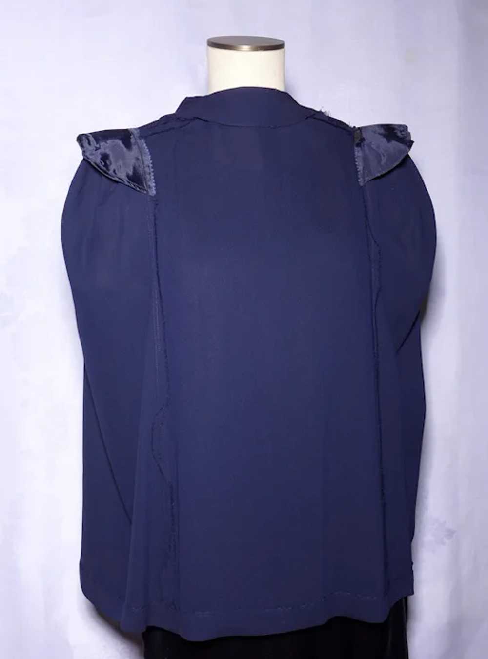 Vintage 1940s Dark Navy Blue Silk Cape/Suit Jacke… - image 6