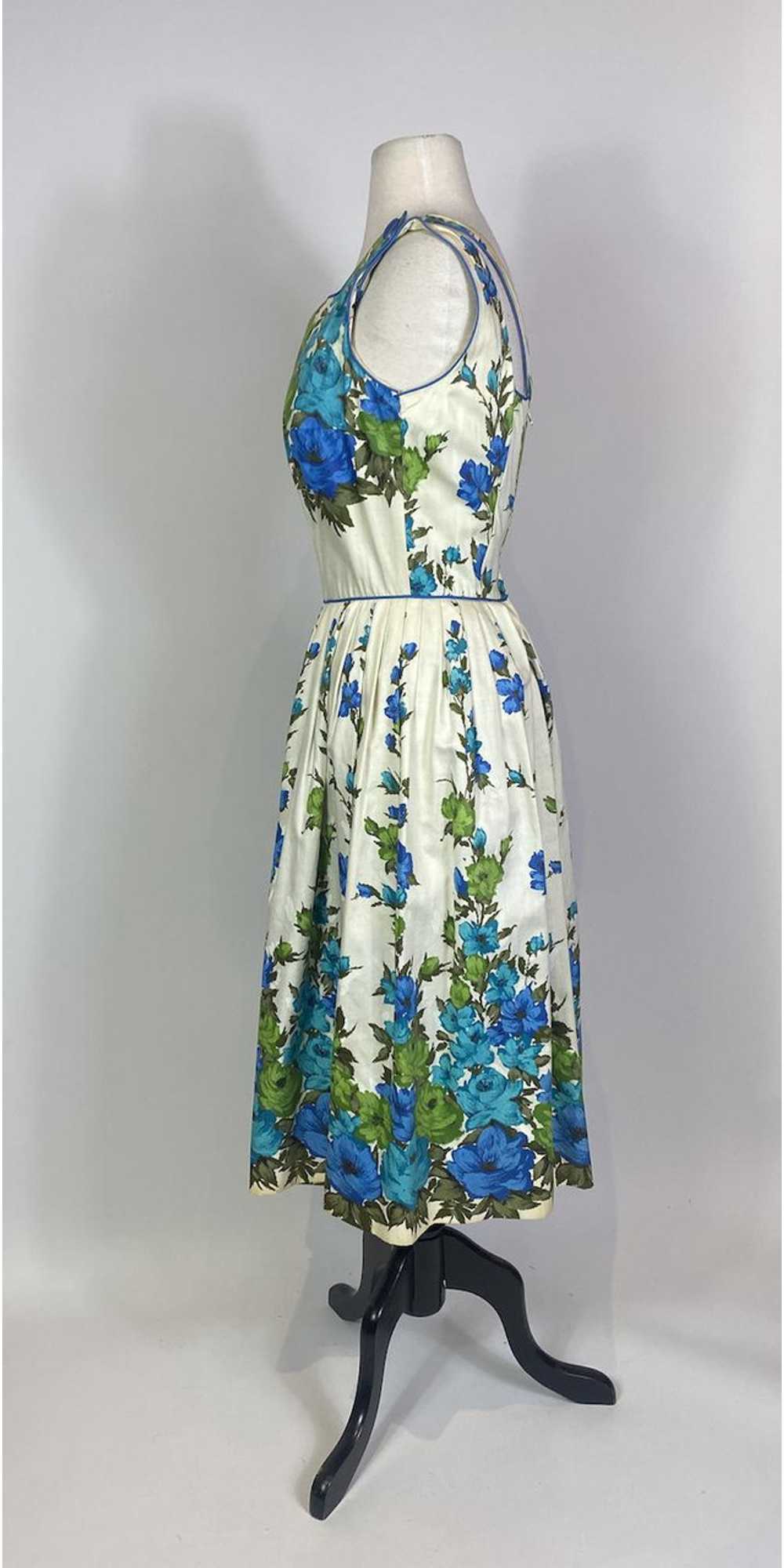 1950s Blue Jumbo Floral Print Cotton Sundress - image 7