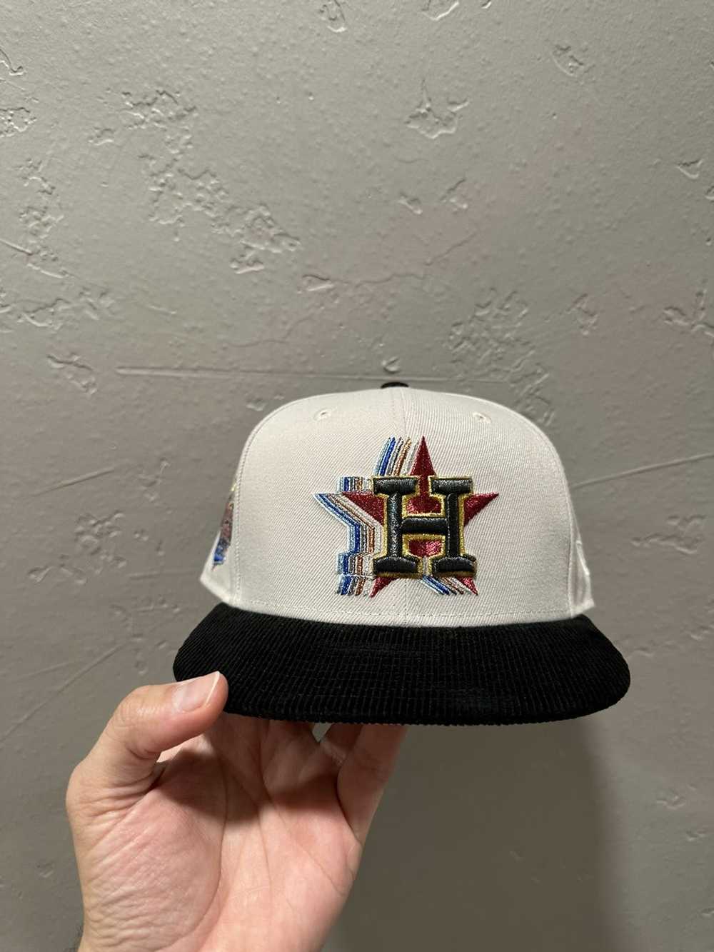 New Era Houston Astros Cap Hat RARE 7 1/8 - image 5