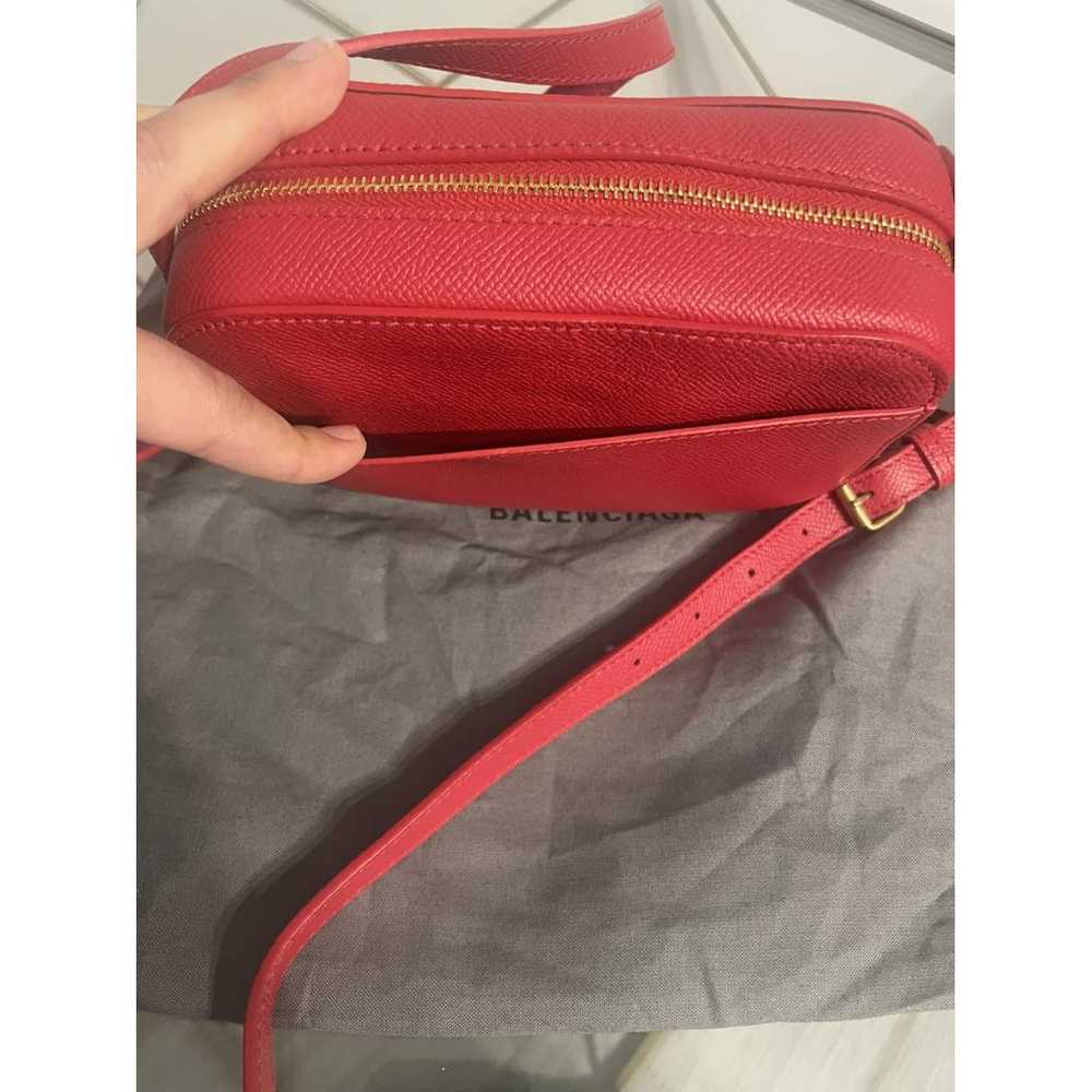 Balenciaga Everyday leather crossbody bag - image 9