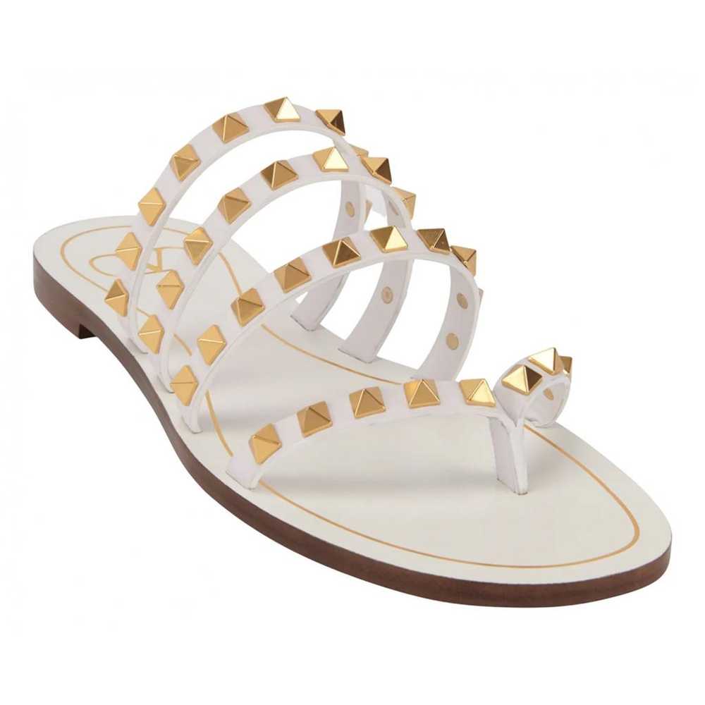 サンダル・ミュール VALENTINO GARAVANI White Leather Studs Slippers 楽天市場】VALENTINO ヴァレンティノ スタッズ（ミュール