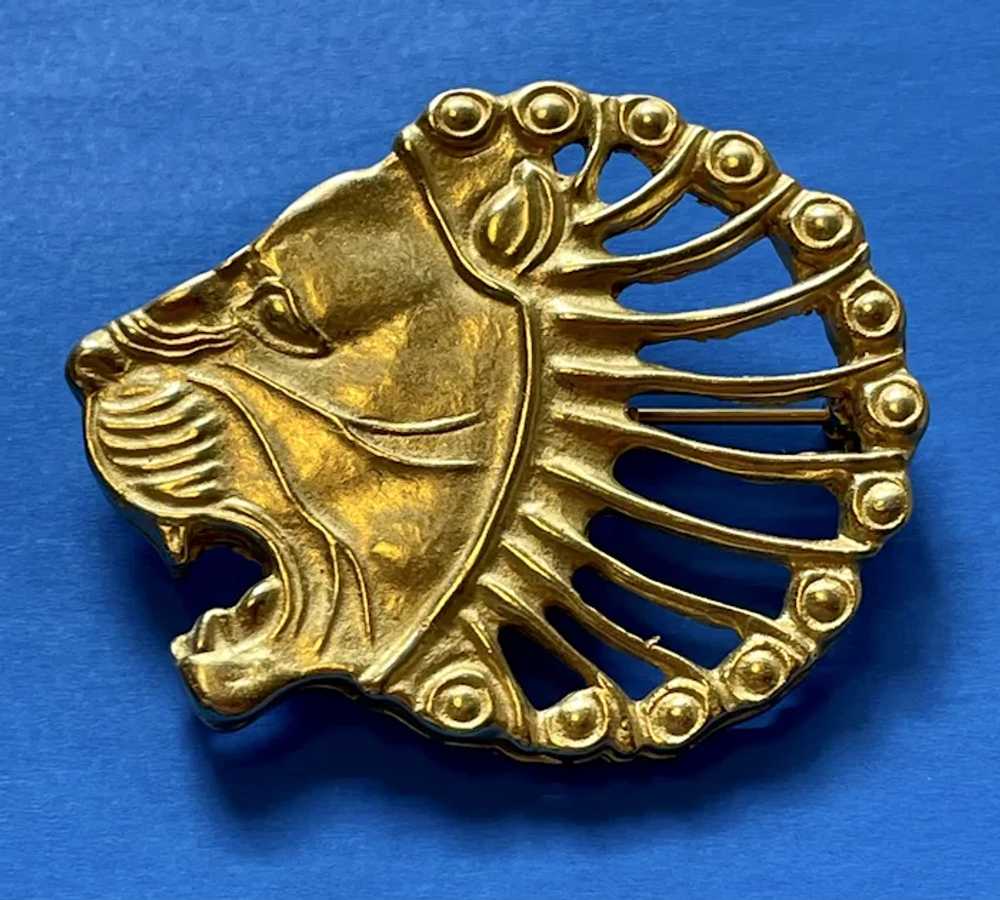 Vintage Lion Head Pin / Pendant - Metropolitan Mu… - image 3