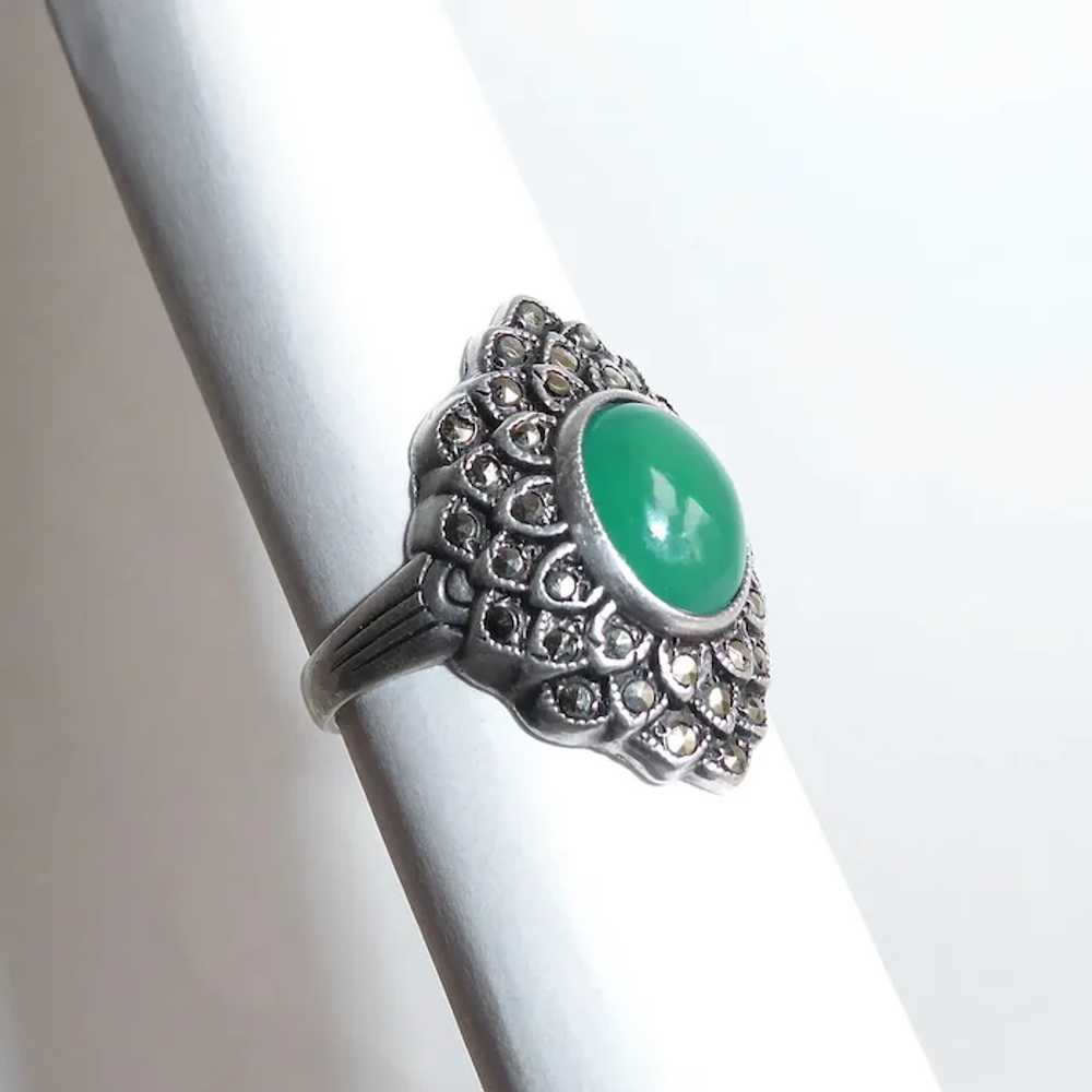 Art Deco Sterling Marcasite & Chrysoprase Ring - image 5