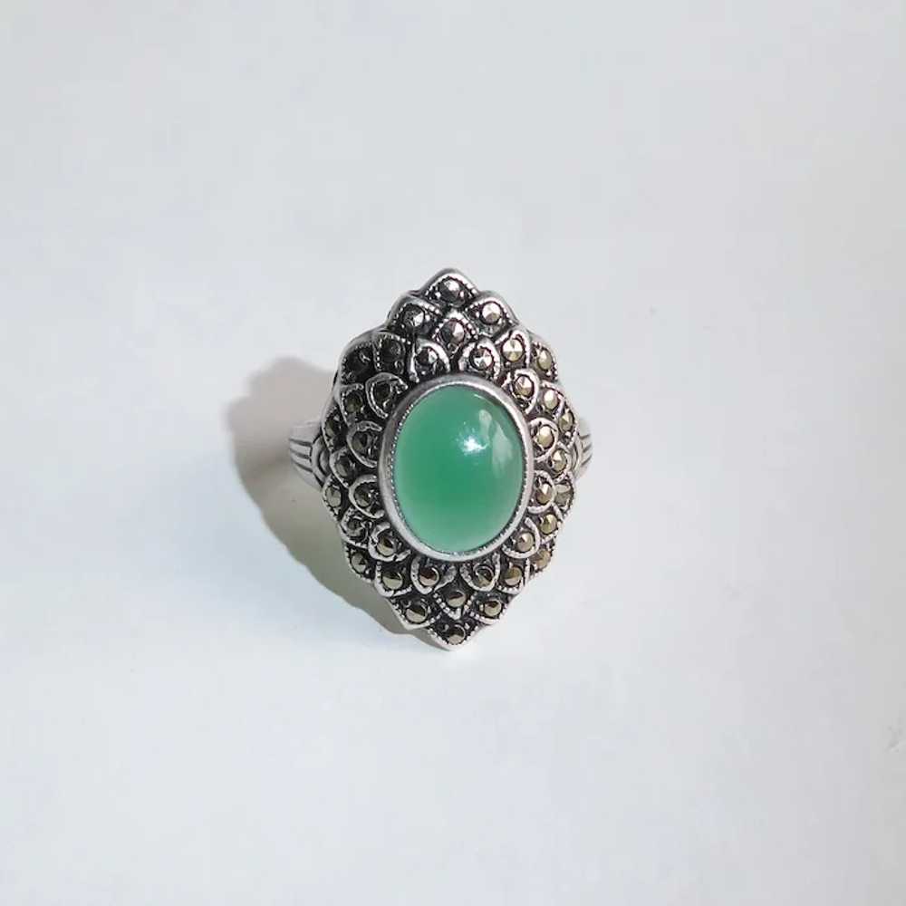 Art Deco Sterling Marcasite & Chrysoprase Ring - image 9