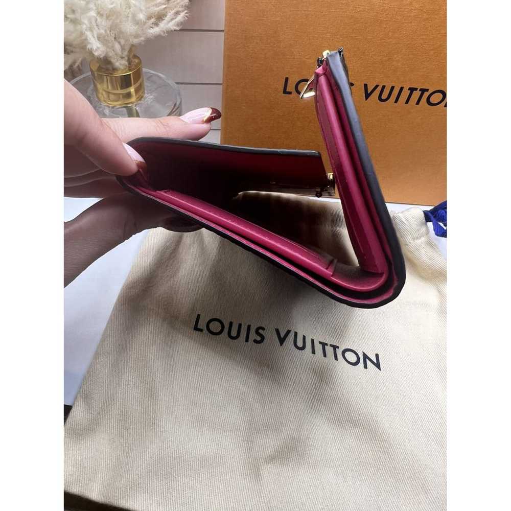 Louis Vuitton Capucines leather wallet - image 10