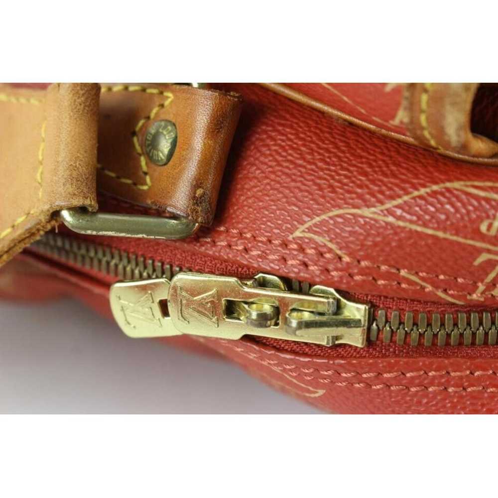 Louis Vuitton Calvi patent leather crossbody bag - image 11