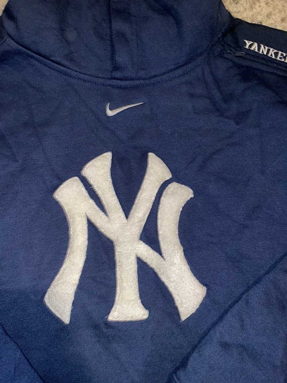 Nike New York Yankees Center Nike Swoosh Hoodie - image 2