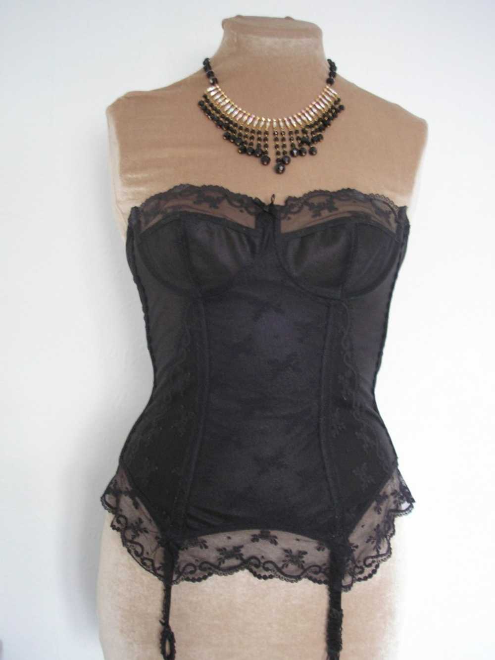 Vintage Black Lace Basque/Corset/Bustier - image 2