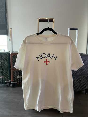 Noah noah white logo