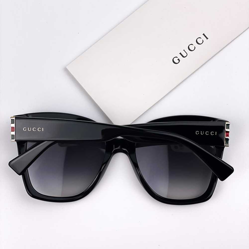 Gucci Oversized sunglasses - image 11