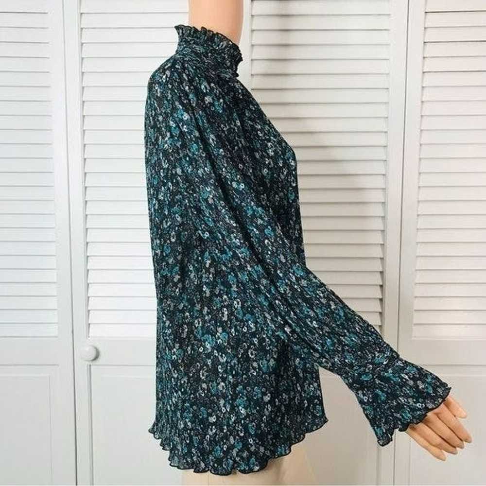 Zara ZARA Blue Ditsy Floral Ruffle Blouse Size Ex… - image 2