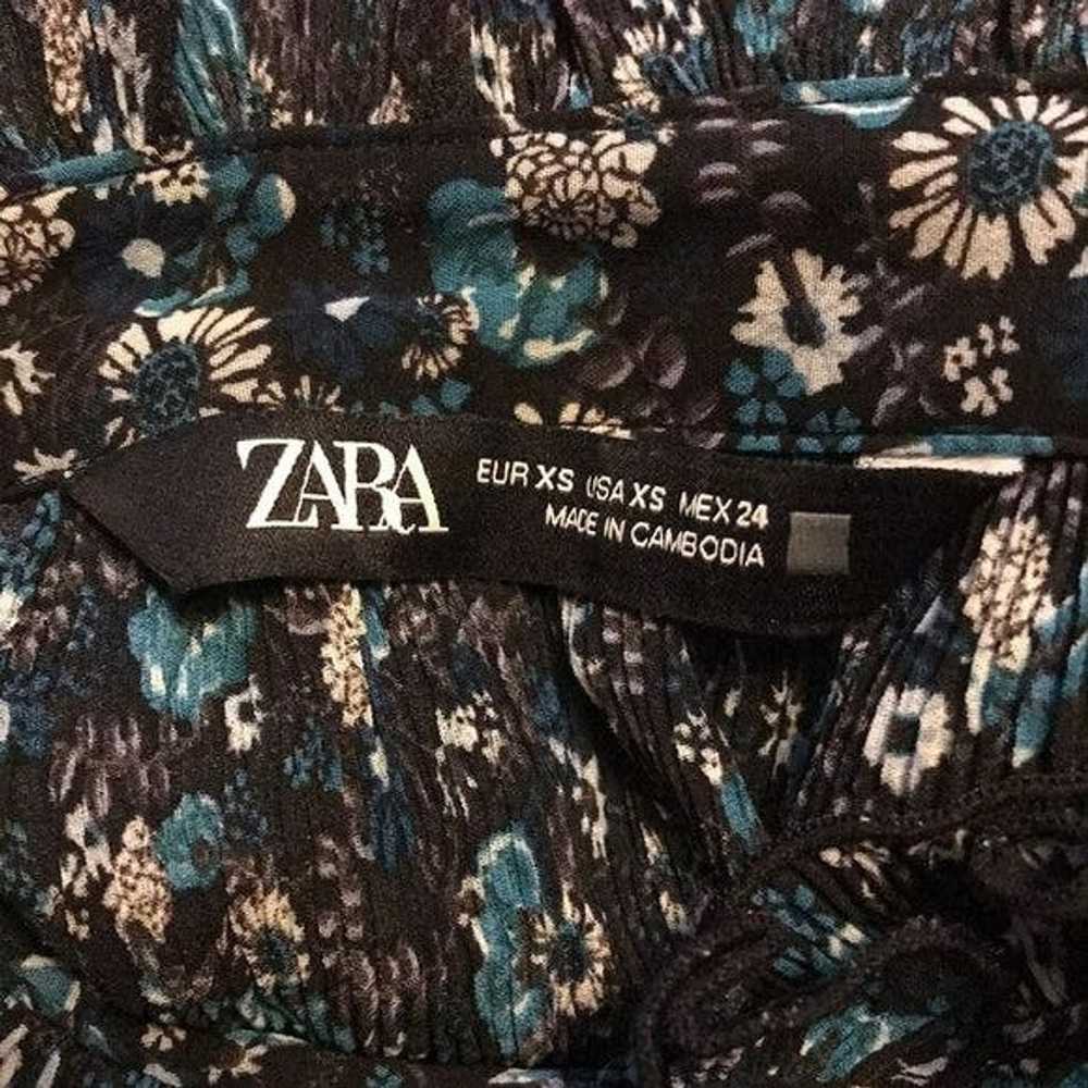 Zara ZARA Blue Ditsy Floral Ruffle Blouse Size Ex… - image 7