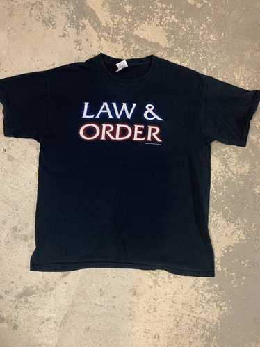 Gildan 2001 Law and Order tv show shirt