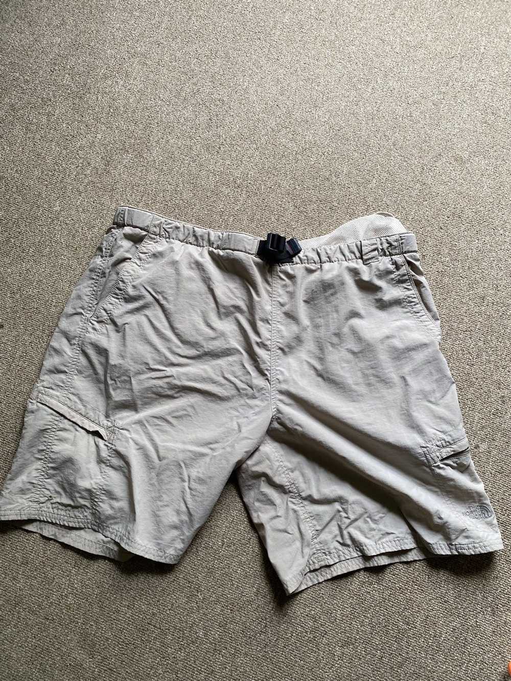 The North Face North face beige shorts xl - image 1