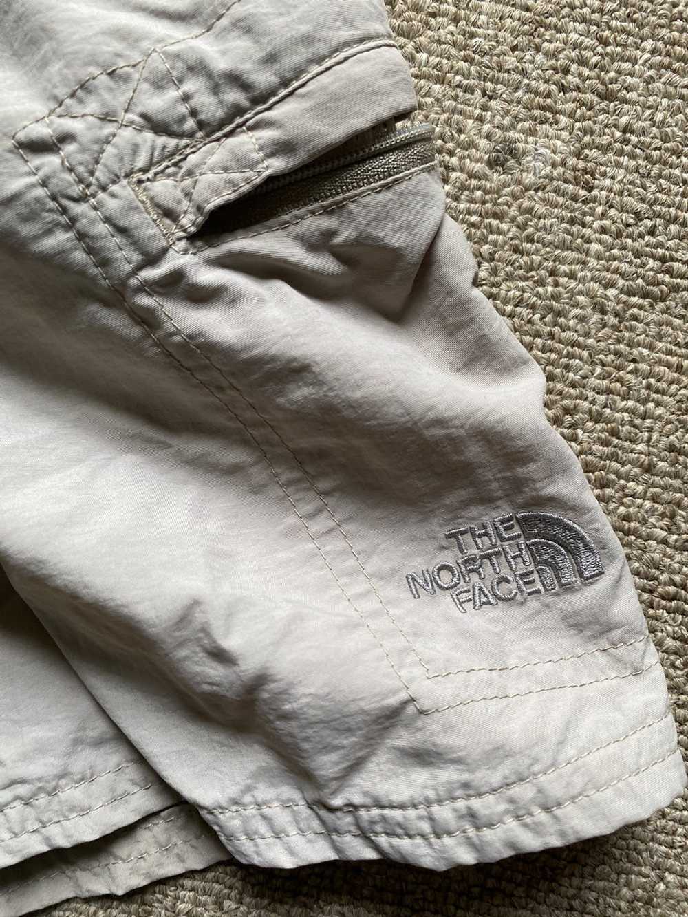 The North Face North face beige shorts xl - image 3