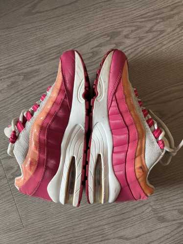 Nike Nike AirMax Pink