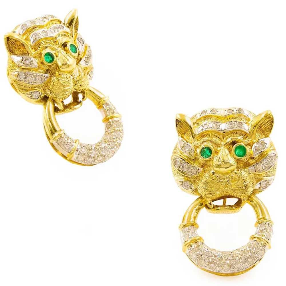 Vintage Pair of 14 Karat Gold Tiger-Face Earrings… - image 2