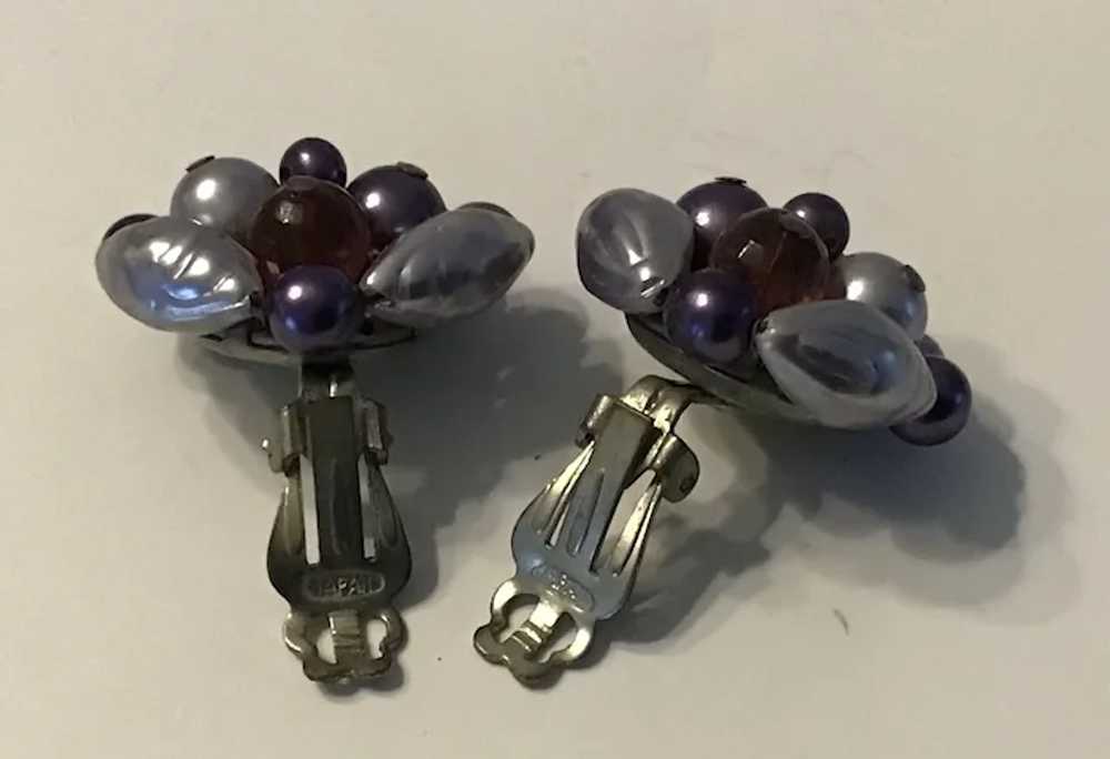 Vintage Clip on Bead Cluster Earrings Plum and Si… - image 5