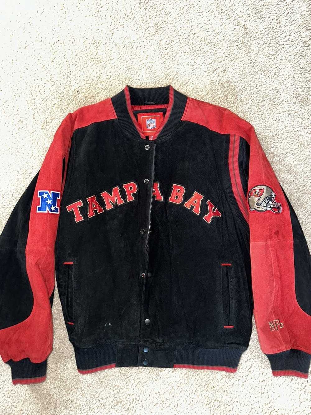 vintage tampa bay buccaneers jacket